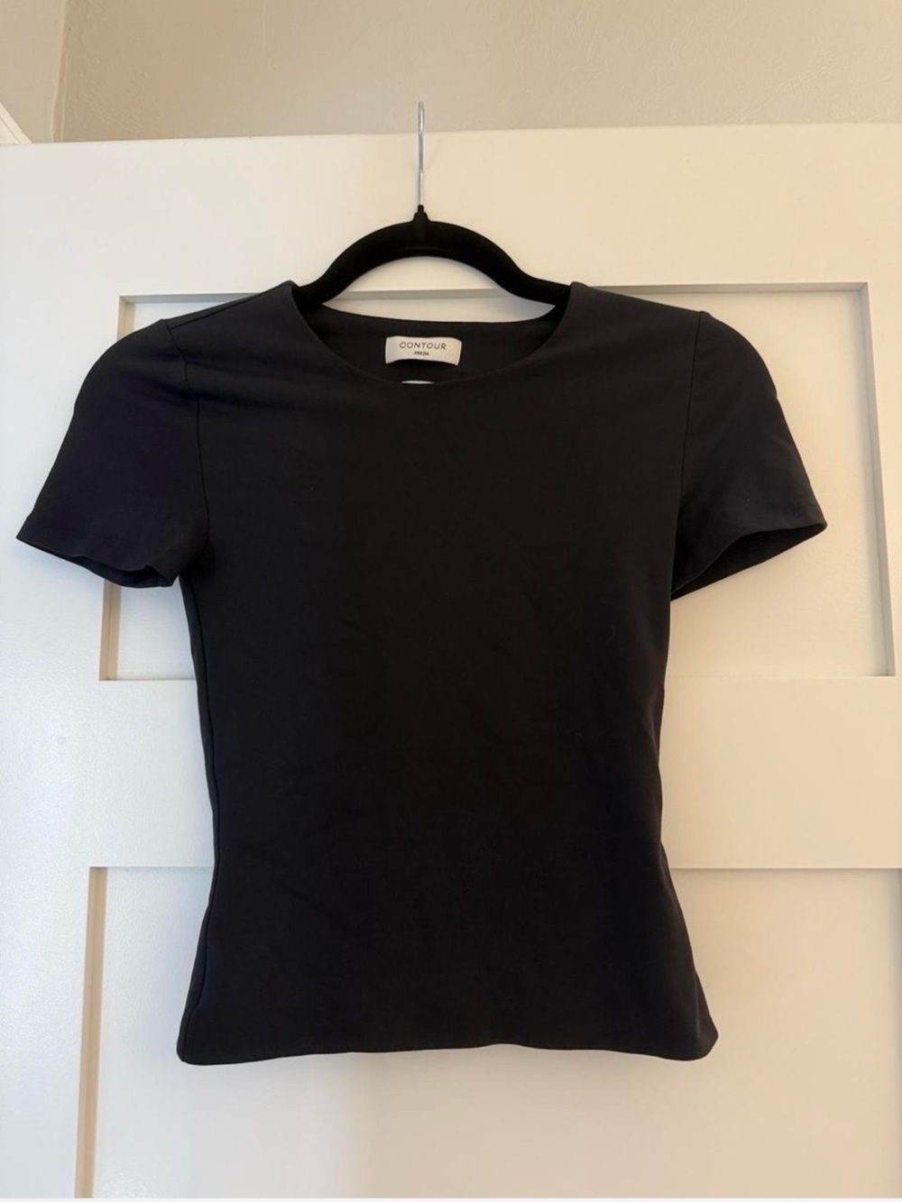 Aritzia Black Short Sleeve Crewneck Tee